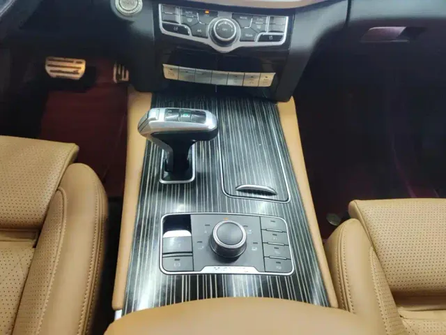 Haval H9 — Фото автомобиля 16