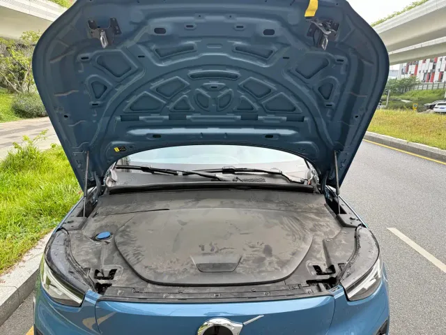 Volvo C40 — Фото автомобиля 17