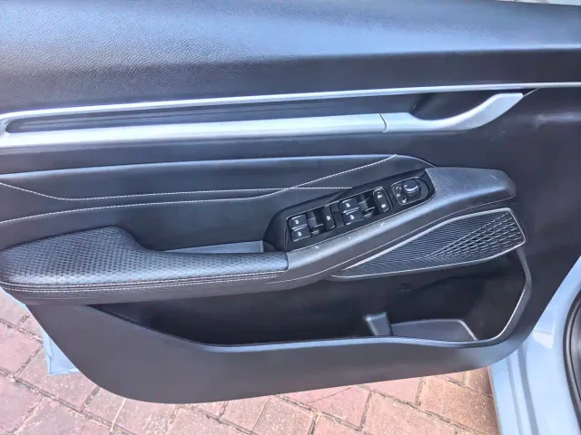 Geely Emgrand — Фото автомобиля 6
