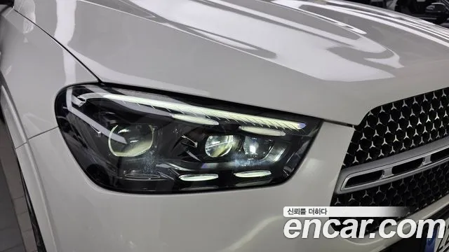 Mercedes-Benz GLE-Class — Фото автомобиля 7