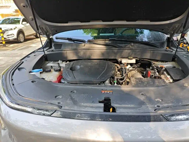 Geely Galaxy L7 — Фото автомобиля 21