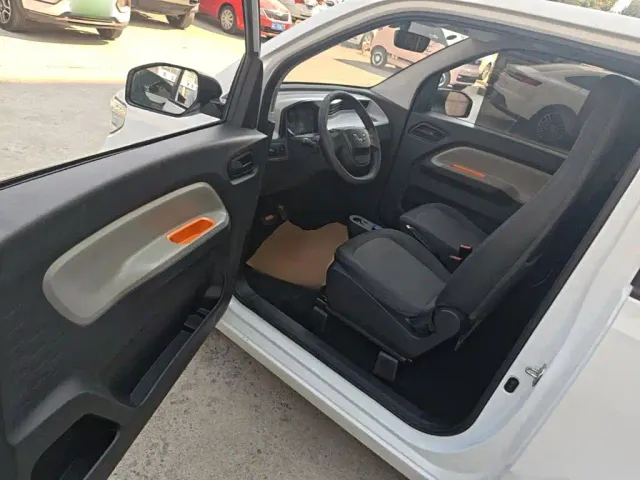 Wuling Hongguang Mini EV — Фото автомобиля 15