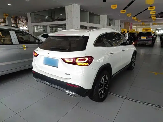 Mercedes-Benz GLA-Class — Фото автомобиля 6
