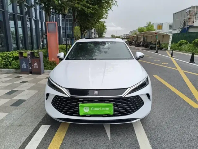 BYD Qin L — Фото автомобиля 2