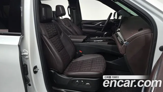 Cadillac Escalade Escalade 5 поколение — Фото автомобиля 10