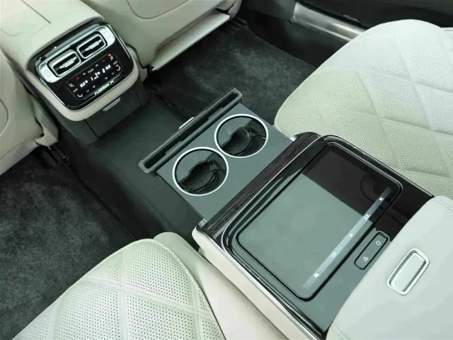 Mercedes-Benz Maybach S-Class — Фото автомобиля 19