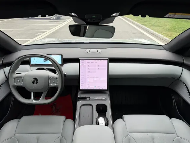 Nio ET5 Touring — Фото автомобиля 13