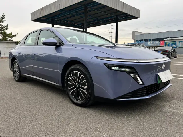 Nissan N6 — Фото автомобиля 4
