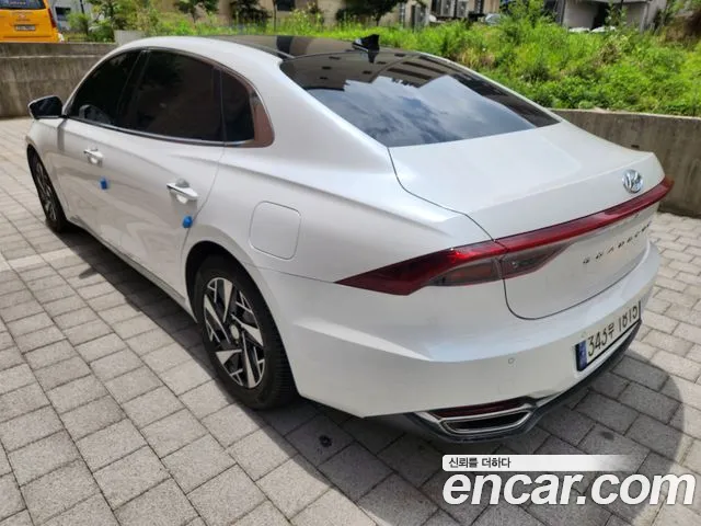 Hyundai Grandeur Grandeur (New) Hybrid — Фото автомобиля 14