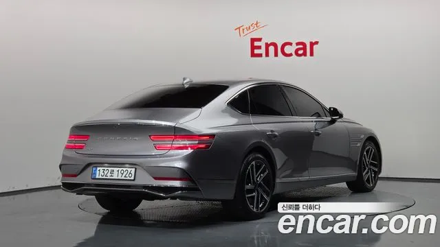 Genesis G80 RG3 — Фото автомобиля 2