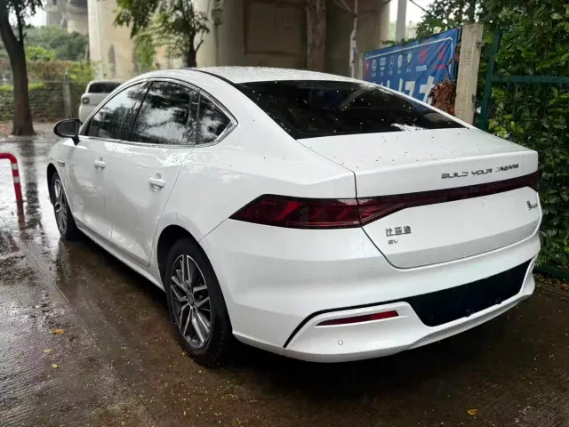 BYD Qin PLUS — Фото автомобиля 7