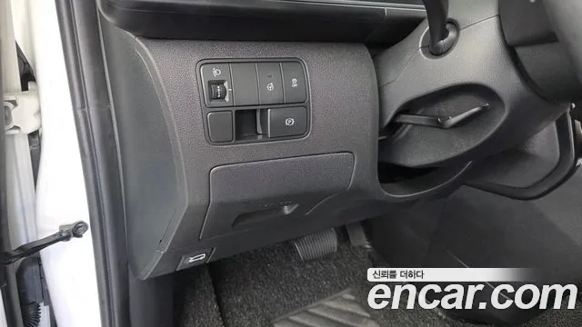 Hyundai Staria — Фото автомобиля 24