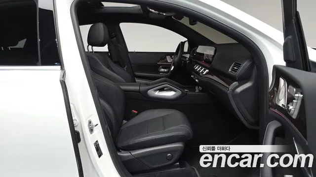 Mercedes-Benz GLE-Class — Фото автомобиля 16