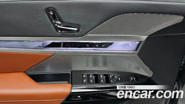 BMW 7 Series G70 — Фото автомобиля 28