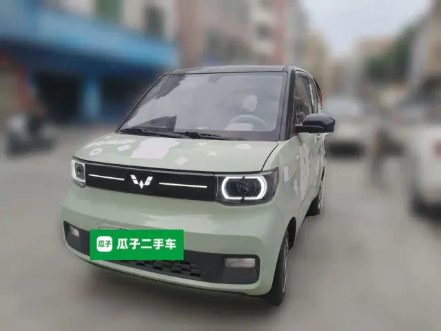 Фотография автомобиля — Wuling Hongguang Mini EV
