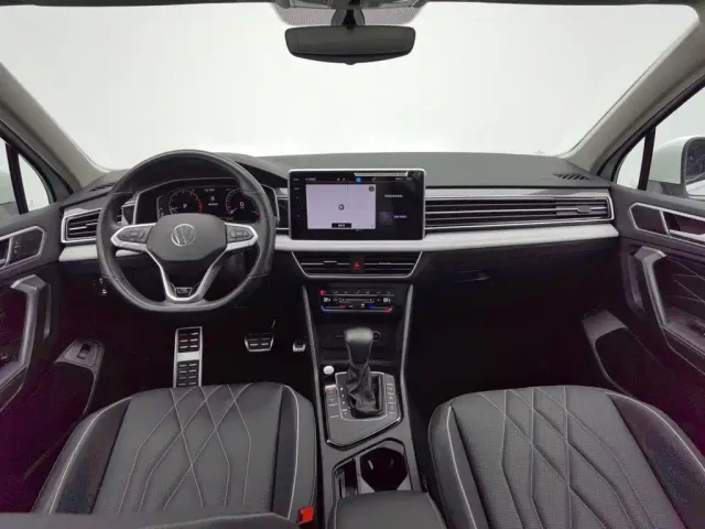 Volkswagen Tiguan L — Фото автомобиля 5