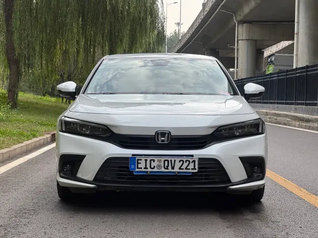 Honda Civic — Фото автомобиля 7