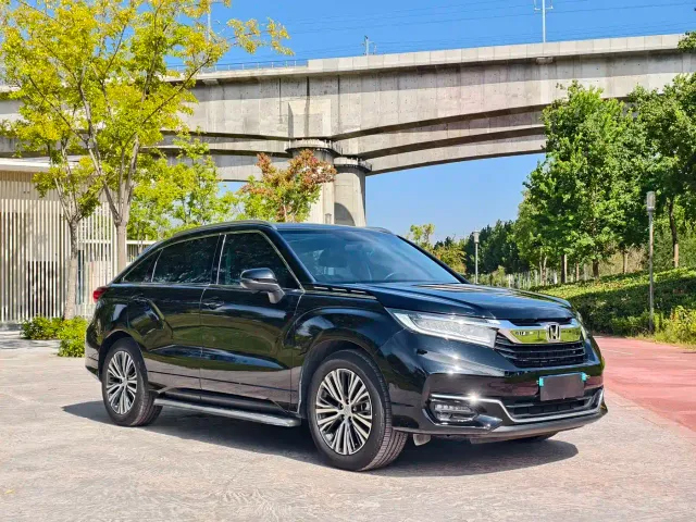 Honda Avancier — Фото автомобиля 3