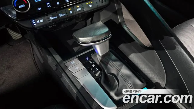 Hyundai Avante CN7 — Фото автомобиля 9