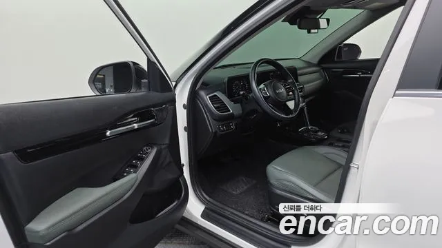 Kia Seltos New — Фото автомобиля 15