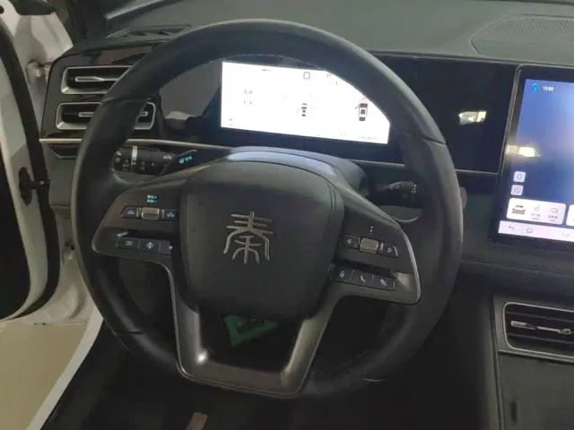 BYD Qin L — Фото автомобиля 10