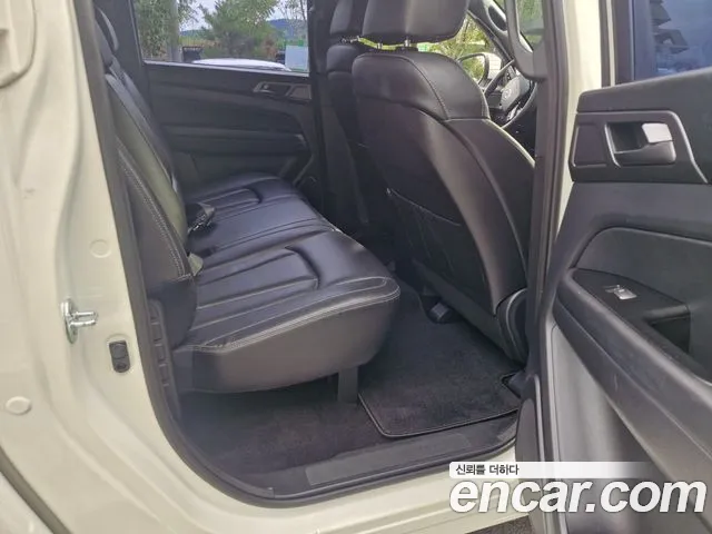 KG_Mobility_Ssangyong Rexton Новый Rexton Sport Дизель 2.2 4WD — Фото автомобиля 13