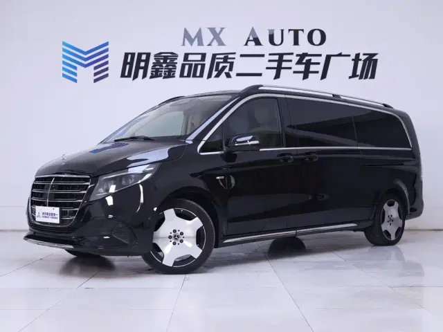 Mercedes-Benz V-Class — Фото автомобиля 2