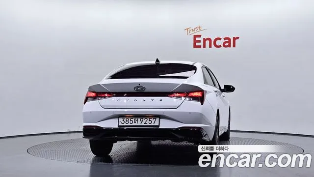 Hyundai AVANTE Avante (CN7) — Фото автомобиля 4