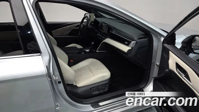 Toyota Camry XV80 — Фото автомобиля 17