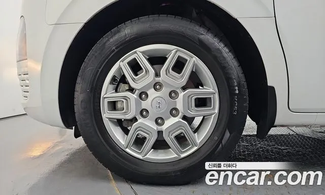 Hyundai Staria — Фото автомобиля 5