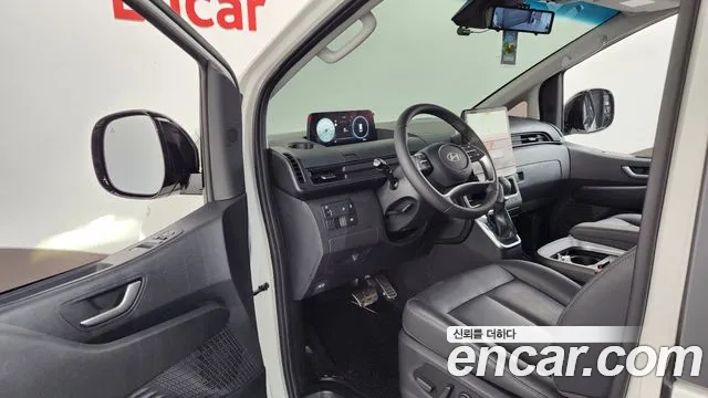 Hyundai Staria — Фото автомобиля 9