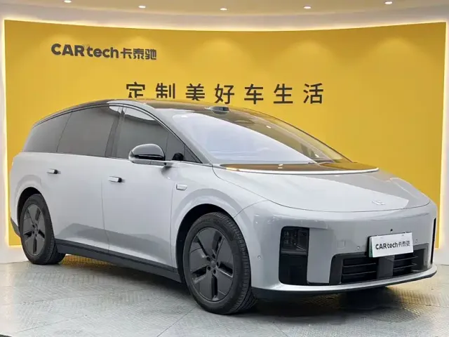 Li Auto i8 — Фото автомобиля 2