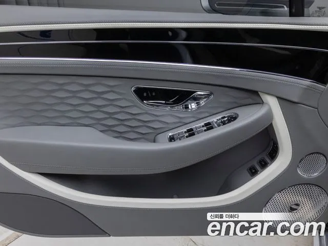 Bentley Continental — Фото автомобиля 13