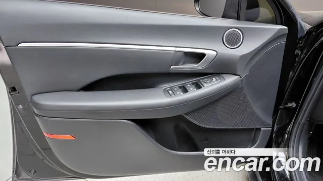 Hyundai Sonata Sonata (DN8) 2.0 LPG(Для проката) — Фото автомобиля 24