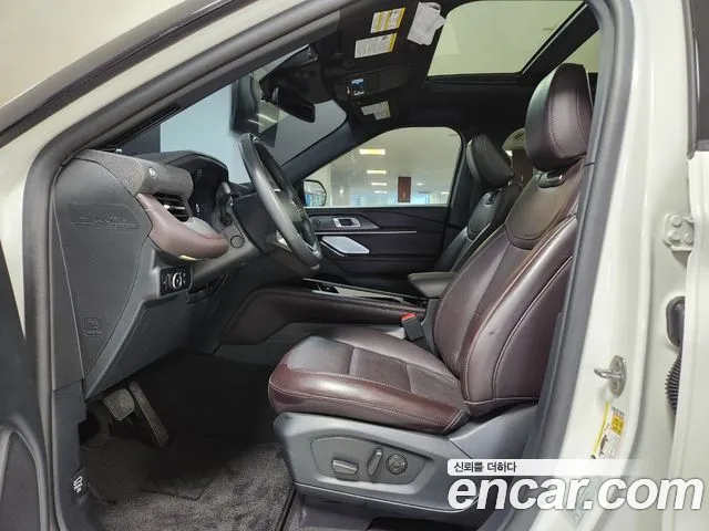 Ford Explorer 6th Gen — Фото автомобиля 10