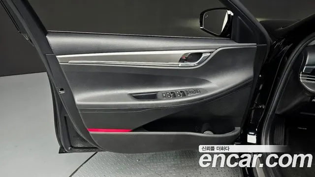 Hyundai Grandeur Grandeur (New) Hybrid — Фото автомобиля 13