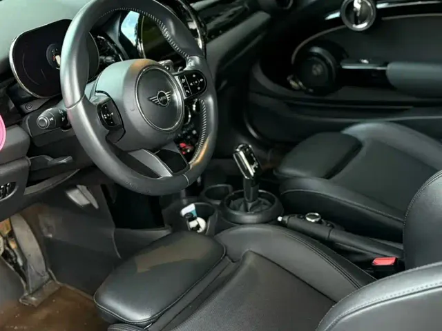 MINI Hatch — Фото автомобиля 8