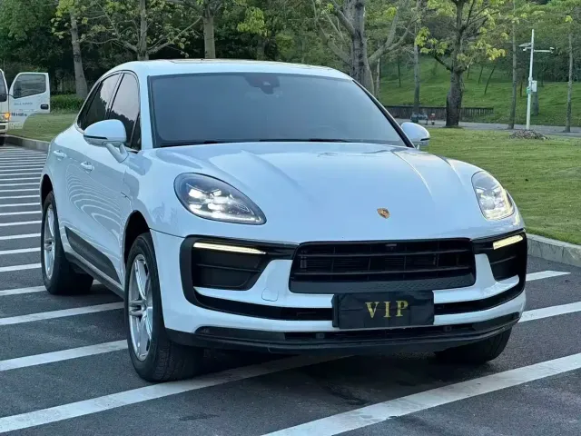 Porsche Macan — Фото автомобиля 3