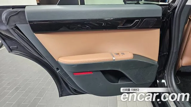 Hyundai Grandeur GN7 — Фото автомобиля 14