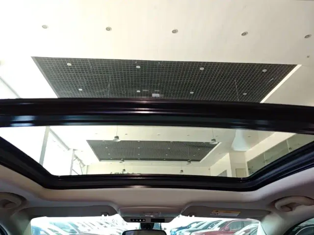 Buick Envision Plus — Фото автомобиля 17