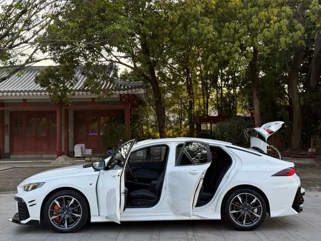 GAC Trumpchi Emkoo — Фото автомобиля 15