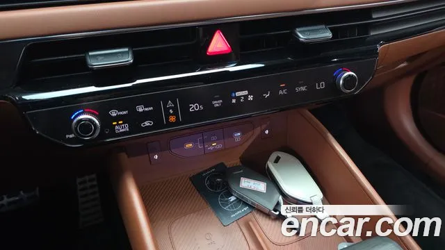 Kia K8 (New) Hybrid — Фото автомобиля 23