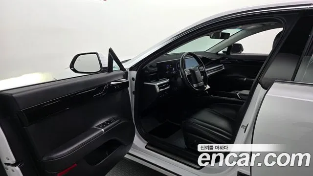 Hyundai Grandeur Grandeur (GN7) 3.5 LPG 2WD (Такси) — Фото автомобиля 10