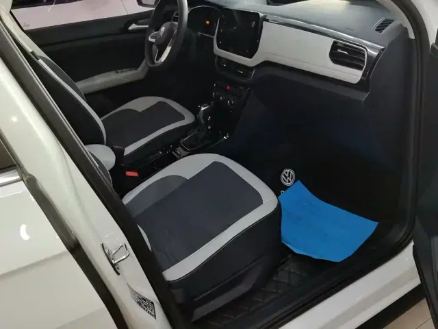 Volkswagen Tharu — Фото автомобиля 8