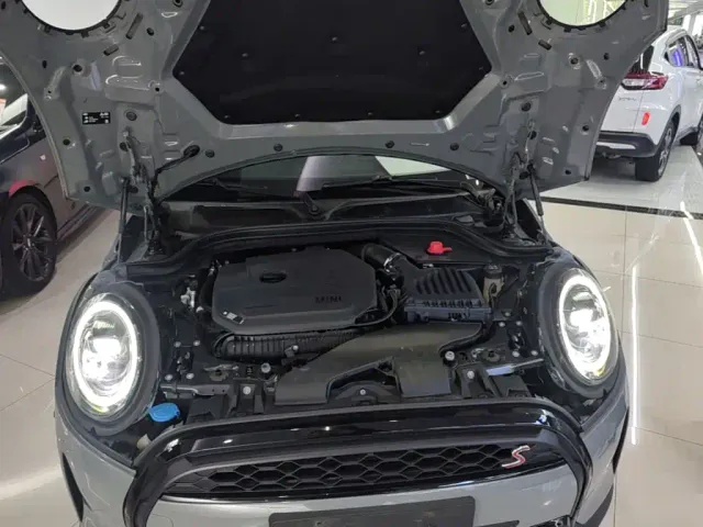 MINI Hatch — Фото автомобиля 19