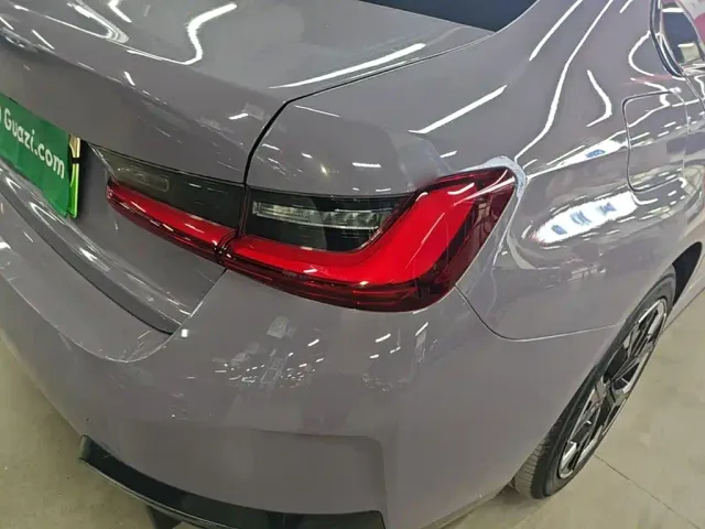 BMW i3 — Фото автомобиля 7