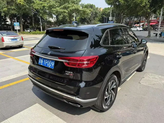 Hongqi HS5 — Фото автомобиля 6