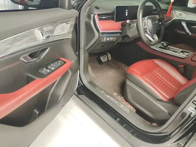 Jetour X70 PRO — Фото автомобиля 15