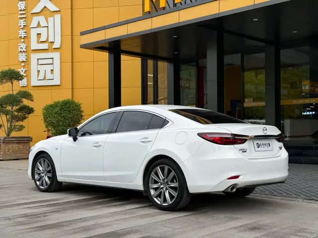 Mazda Atenza 2021 Model 2.5L Blue Sky Premium Edition — Фото автомобиля 4