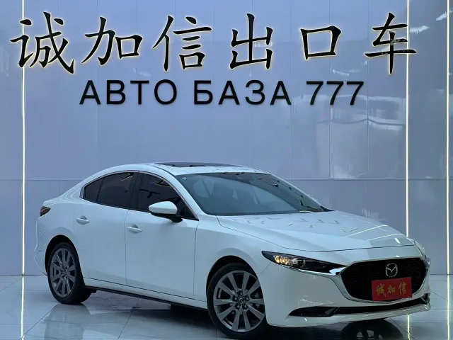 Mazda Axela — Фото автомобиля 3